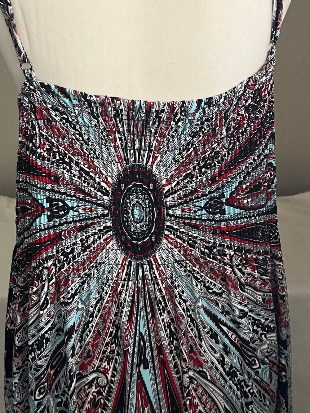 Sleeveless Bohemian Mandala Print Maxi Dress in Red & Blue - Picture 5 of 12
